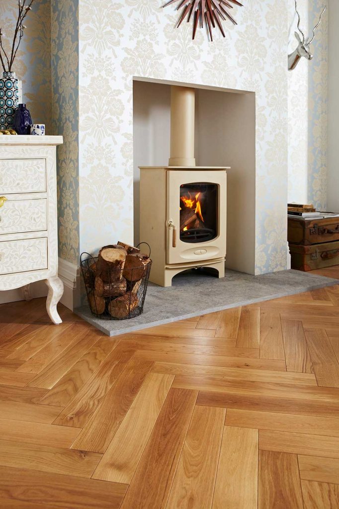 Charnwood C-Eight Eco Design Ready Wood Burning Stove with Low Legs and Grate